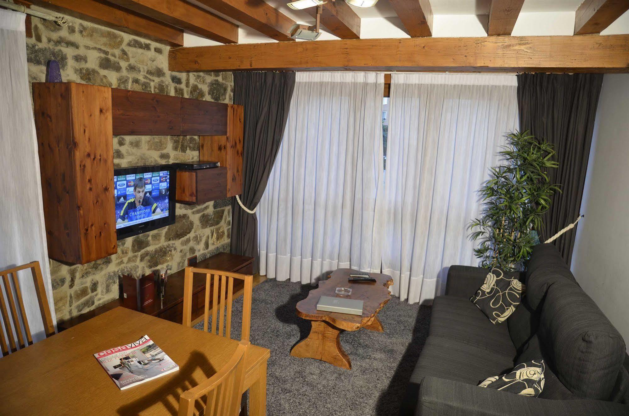 Apartamentos Spa Cantabria Infinita Cillorigo de Liebana Exterior foto